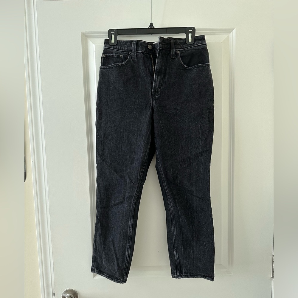 Abercrombie mom jeans